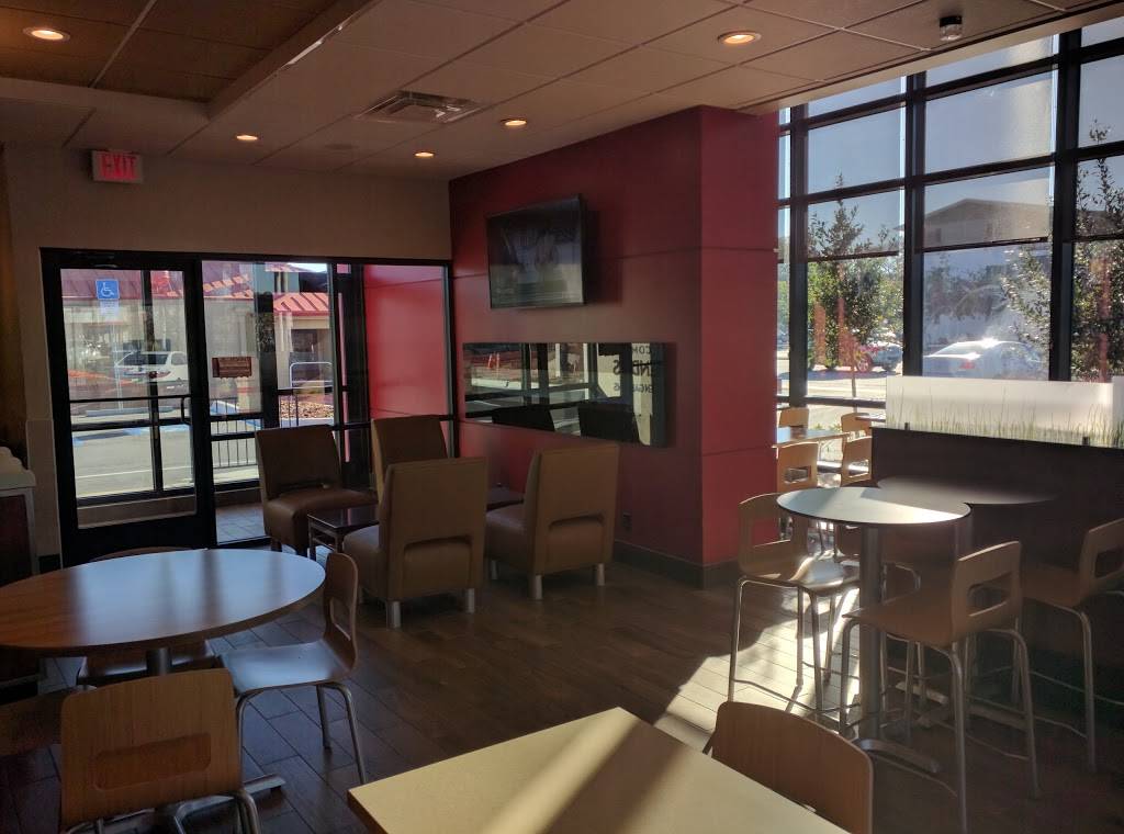 Wendys | restaurant | 4047 4th St N, St. Petersburg, FL 33703, USA | 7278220007 OR +1 727-822-0007