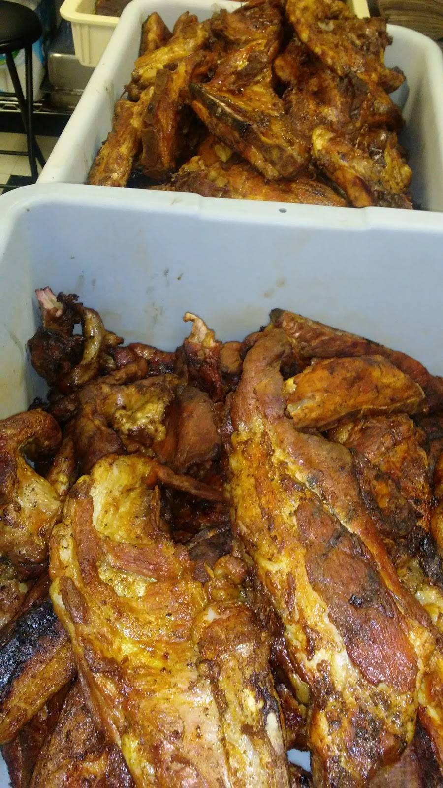 A Taste Of Soul By Biggie | restaurant | 1004 W Michigan Ave, Ypsilanti, MI 48197, USA | 7344838360 OR +1 734-483-8360