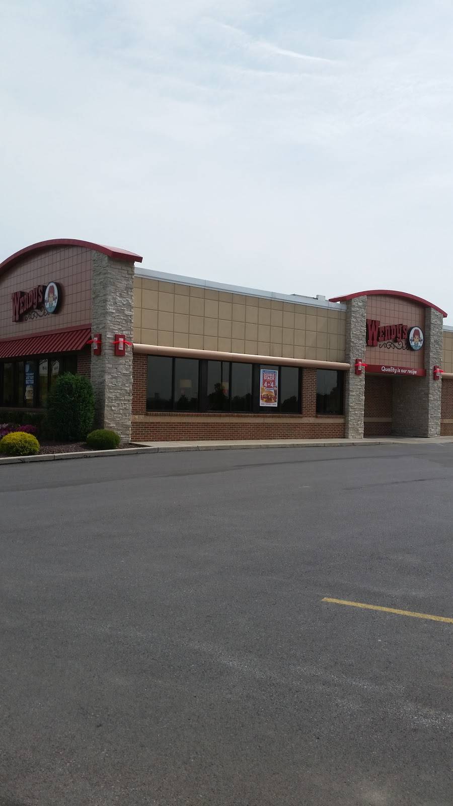 Wendys | restaurant | 40 Neidigs Drive, Muncy, PA 17756, USA | 5705464998 OR +1 570-546-4998