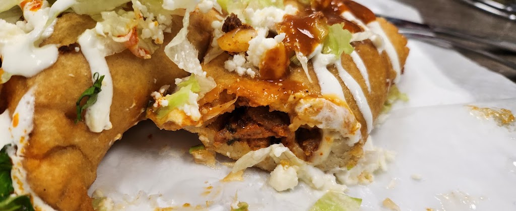 Zavalas Market & Taqueria | restaurant | 805 S Gammon Rd, Madison, WI 53719, USA | 6086650191 OR +1 608-665-0191