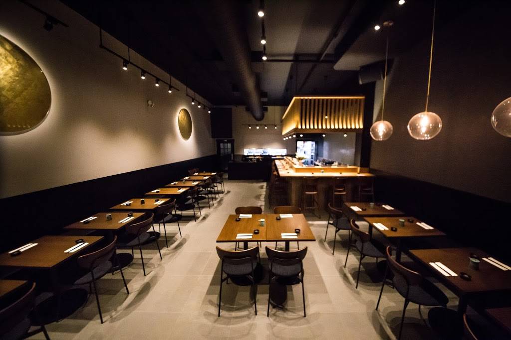 OMOMO | restaurant | 11 W 36th St, New York, NY 10018, USA | 6466923922 OR +1 646-692-3922
