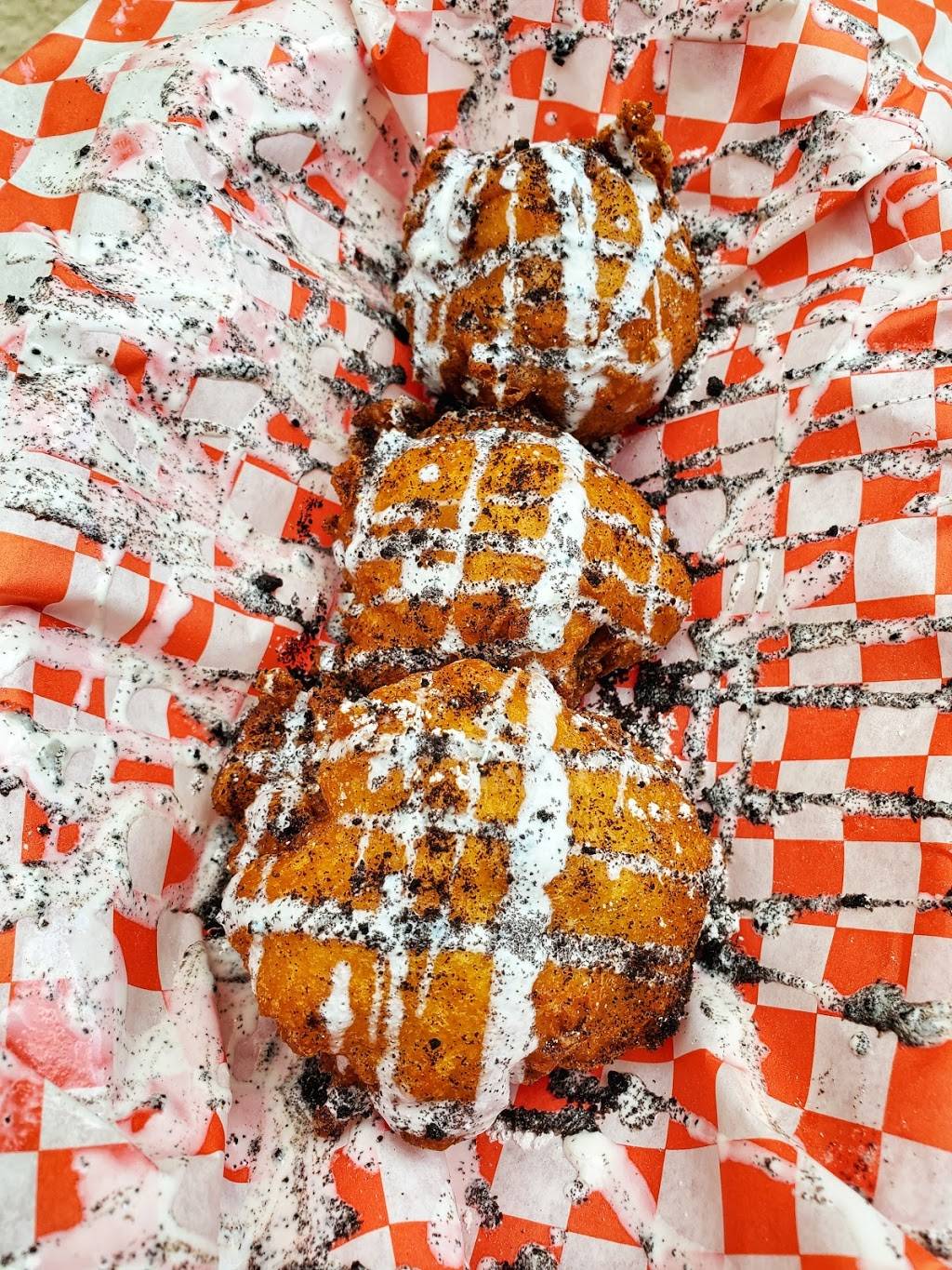 DAVES DOGS GRILL | restaurant | 900 N Milpas St, Santa Barbara, CA 93103, USA | 8058696583 OR +1 805-869-6583