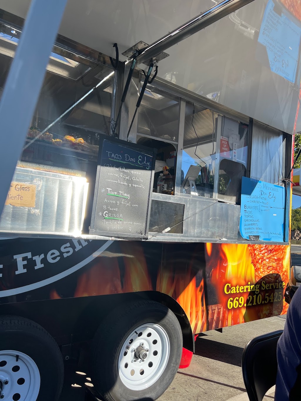 Tacos Mexicanos Don Ely | restaurant | 1025 Winchester Blvd, San Jose, CA 95128, USA | 6692105425 OR +1 669-210-5425