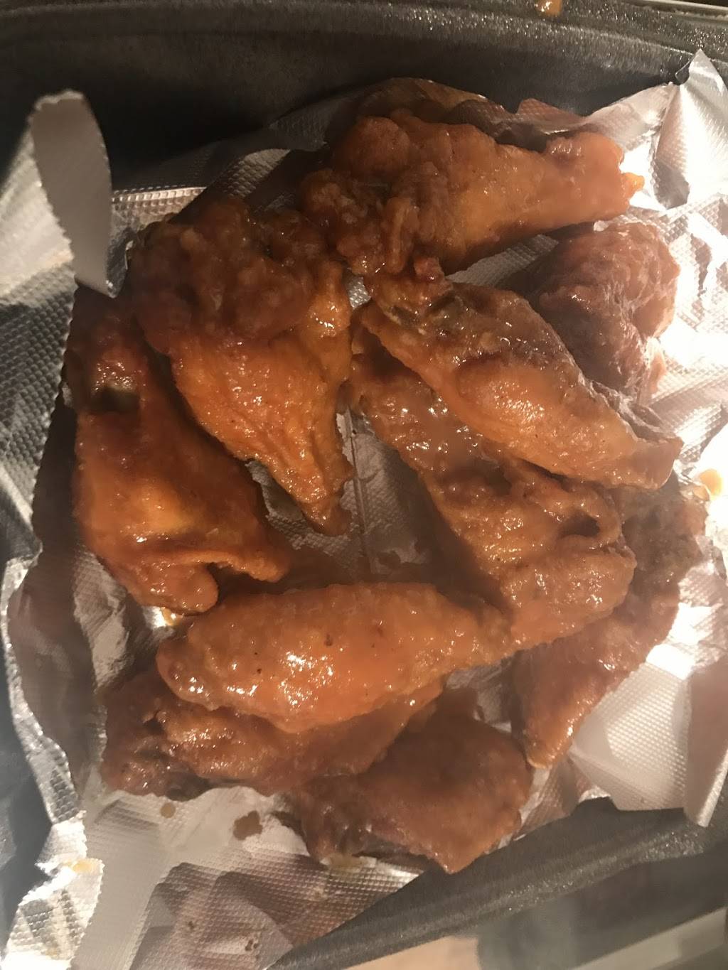 Brothers Fried Chicken and Waffles | restaurant | 701 S Main St, Medina, NY 14103, USA | 5853185002 OR +1 585-318-5002