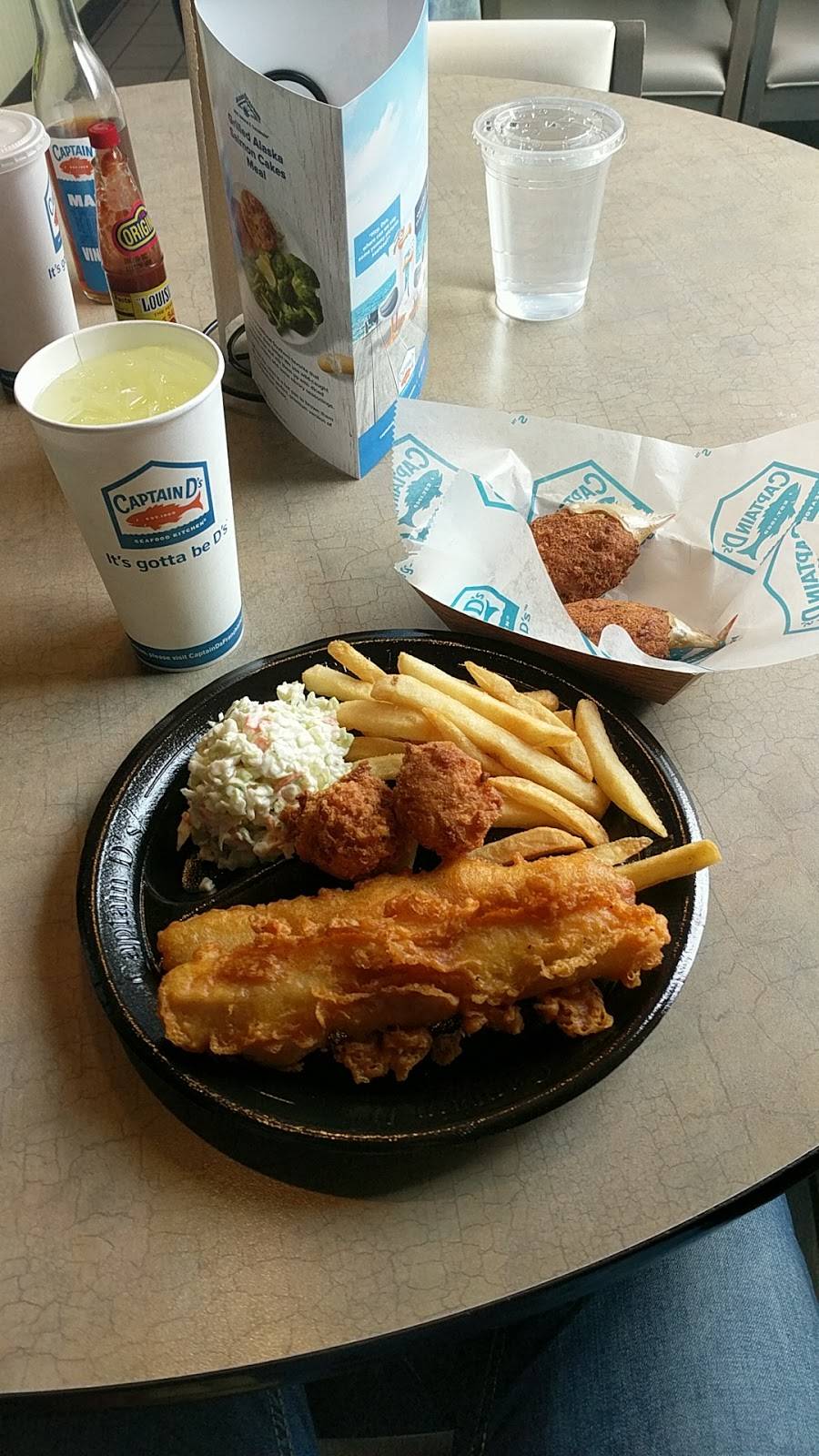 Captain Ds | restaurant | 2307 NC-54, Durham, NC 27713, USA | 9193612110 OR +1 919-361-2110