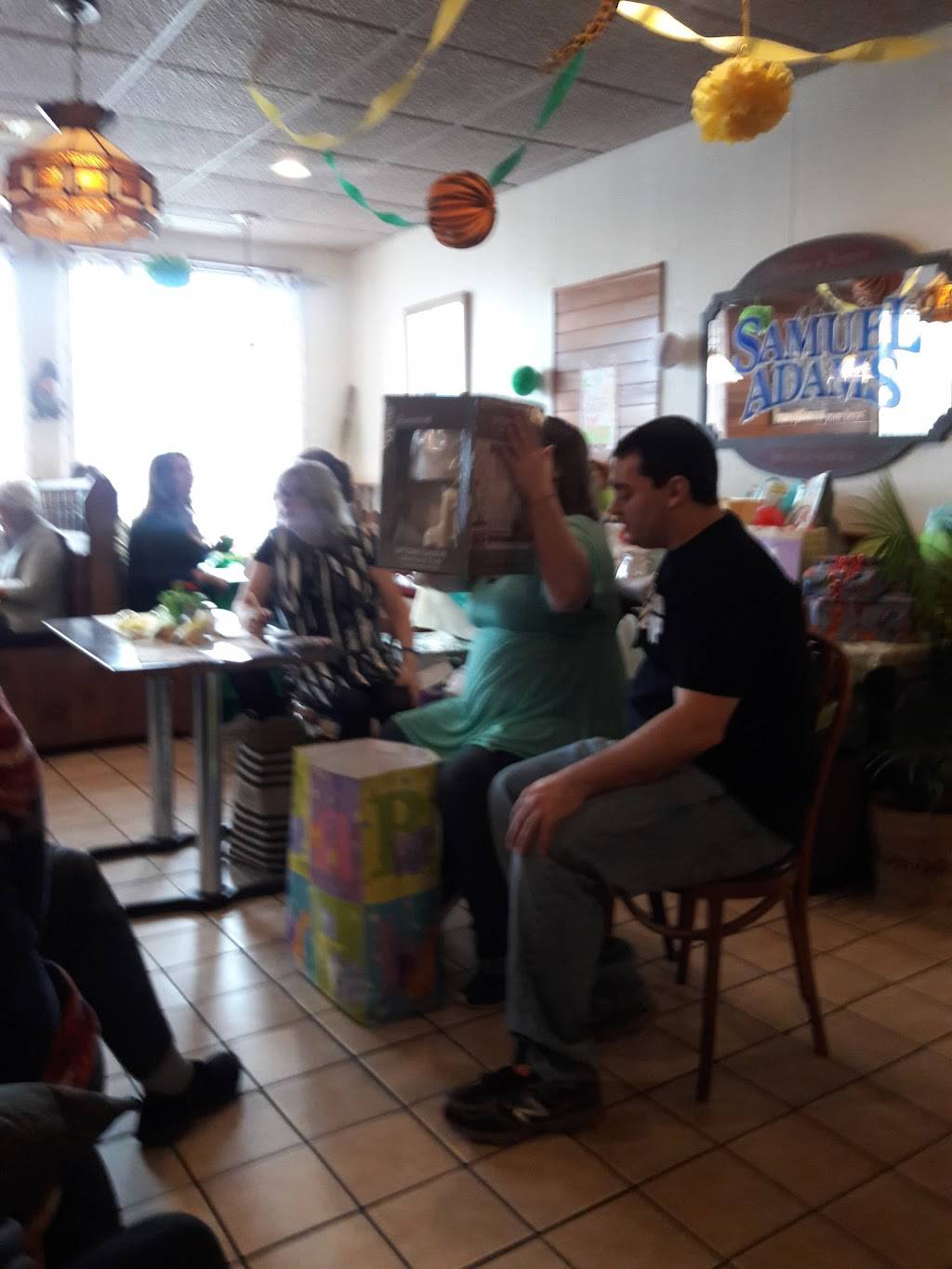 Pizza Pub-Gregorys Restaurant | restaurant | 2391 Boston Rd, Wilbraham, MA 01095, USA | 4135963500 OR +1 413-596-3500