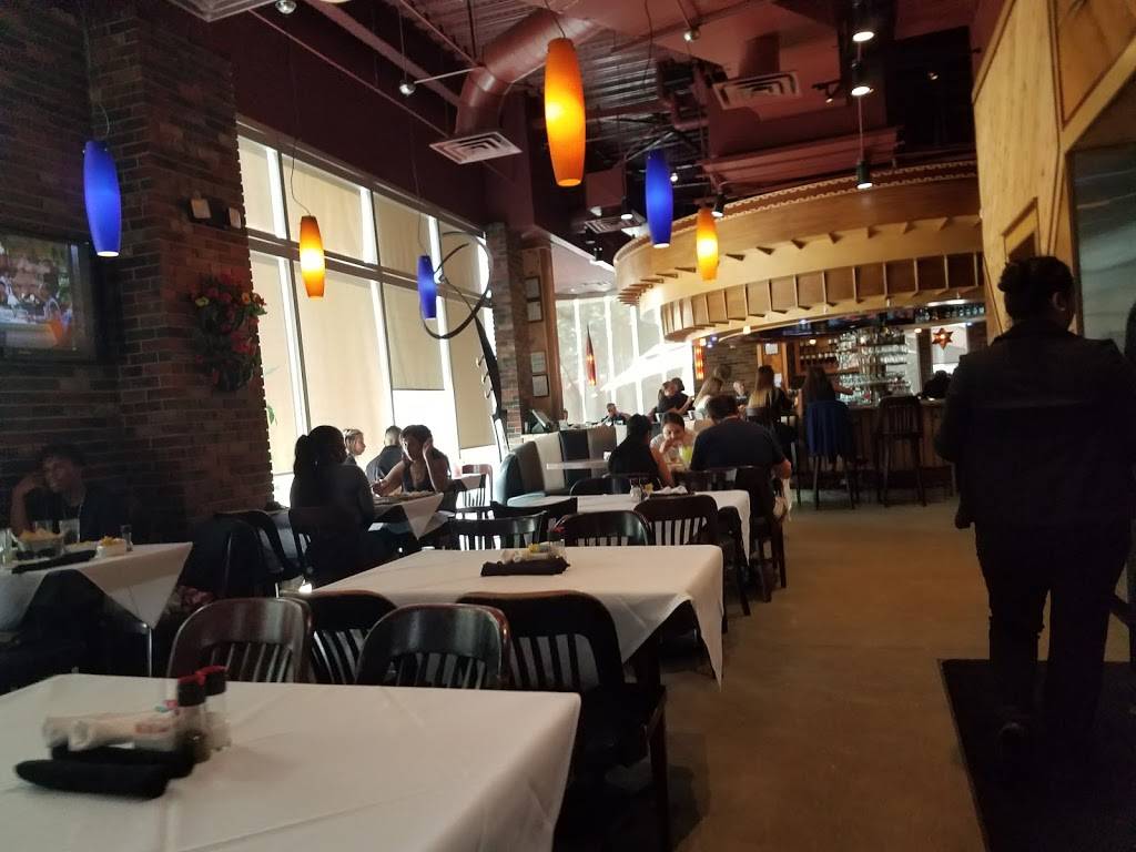 Cyclone Anayas Mexican Kitchen | restaurant | 800 Town and Country Blvd, Houston, TX 77024, USA | 7134611300 OR +1 713-461-1300