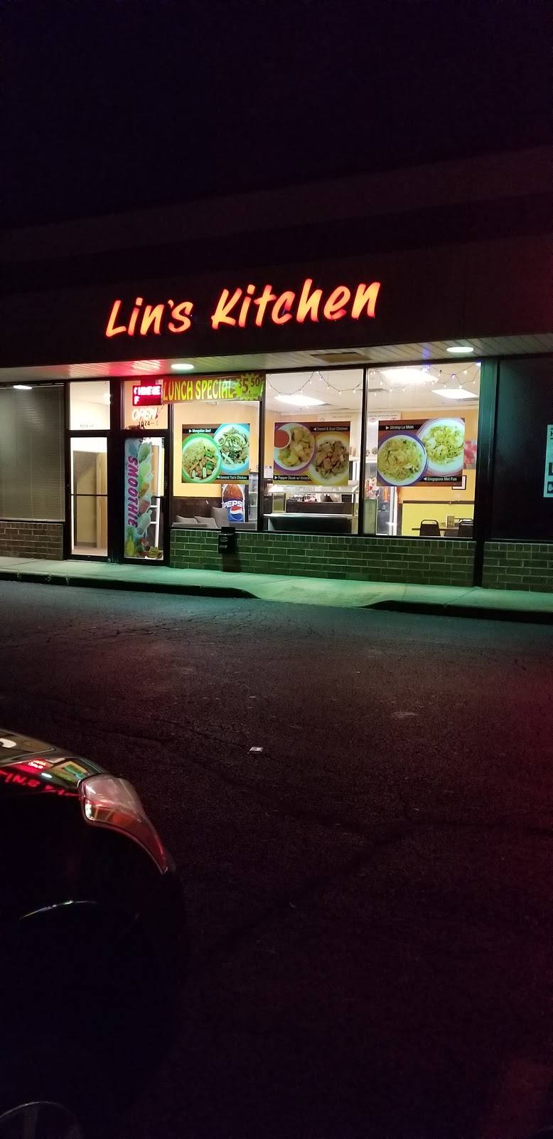 Lins Kitchen | restaurant | 1024 McHenry Ave G, Crystal Lake, IL 60014, USA | 8153569988 OR +1 815-356-9988