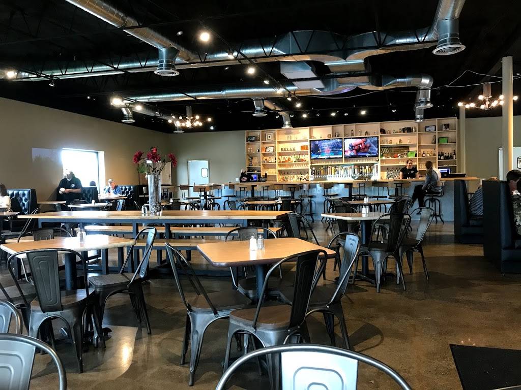 Mancinos of Jackson | restaurant | 3938, 3017 Wildwood Ave, Jackson, MI 49202, USA | 5177891021 OR +1 517-789-1021