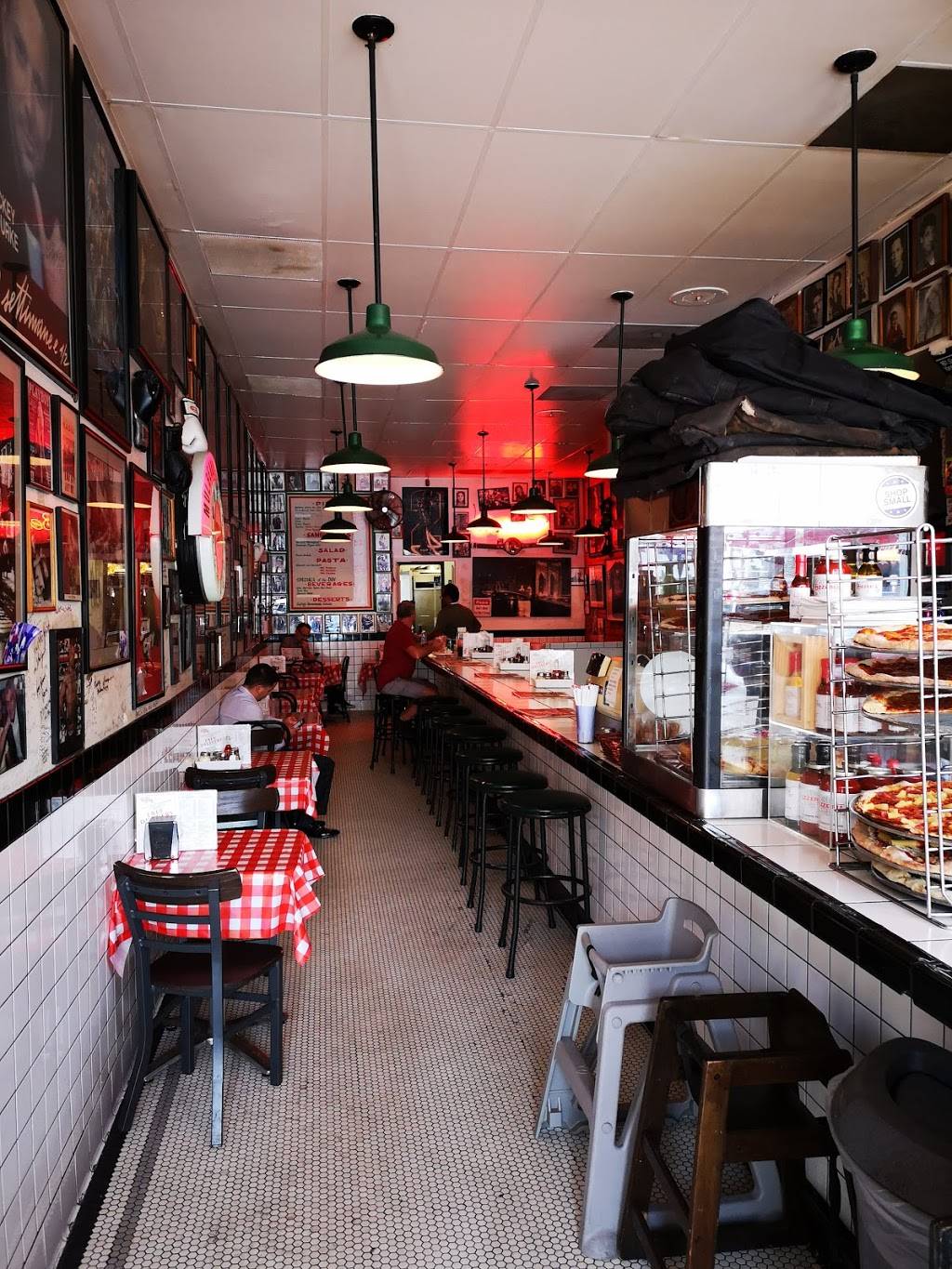 Mulberry Street Pizzeria | restaurant | 347 N Canon Dr, Beverly Hills, CA 90210, USA | 3102478998 OR +1 310-247-8998