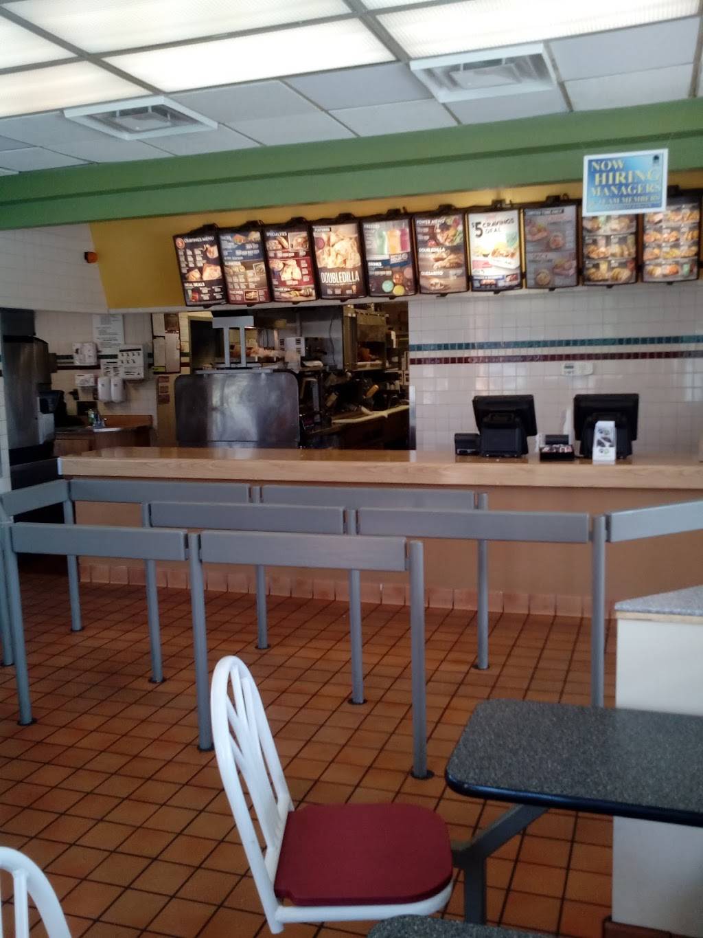 Taco Bell | meal takeaway | 45590 N Gratiot Ave, Macomb, MI 48042, USA | 5869480317 OR +1 586-948-0317