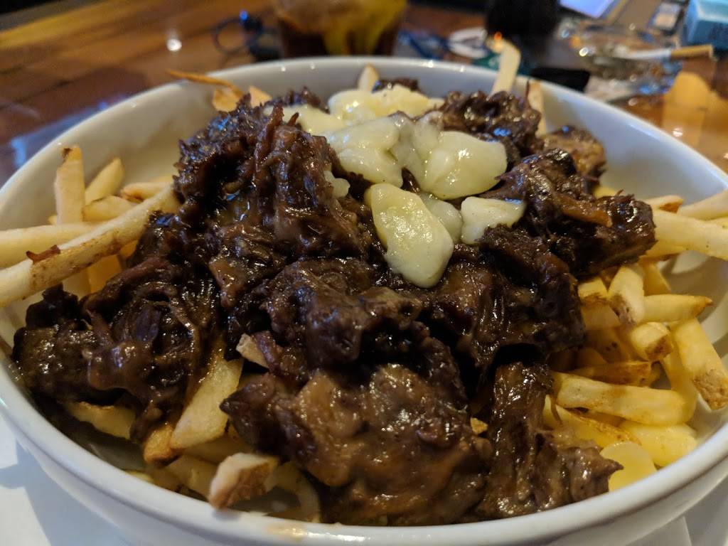 Sporting Life Bar | restaurant | 7770 S Jones Blvd, Las Vegas, NV 89139, USA | 7023314647 OR +1 702-331-4647