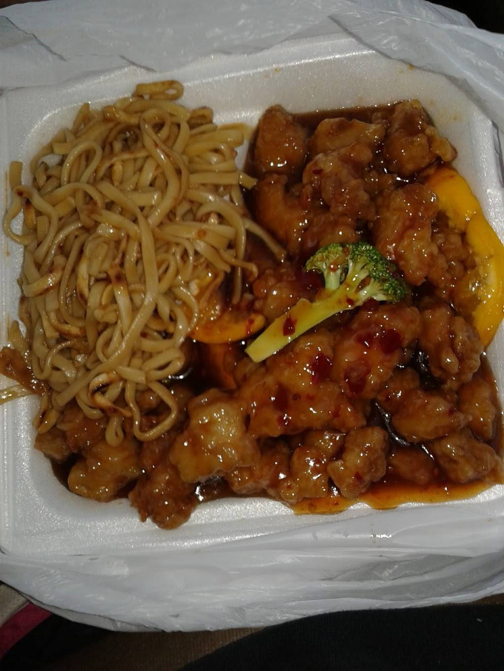 Chows Express | restaurant | 815 S York St, Muskogee, OK 74403, USA | 9186838880 OR +1 918-683-8880