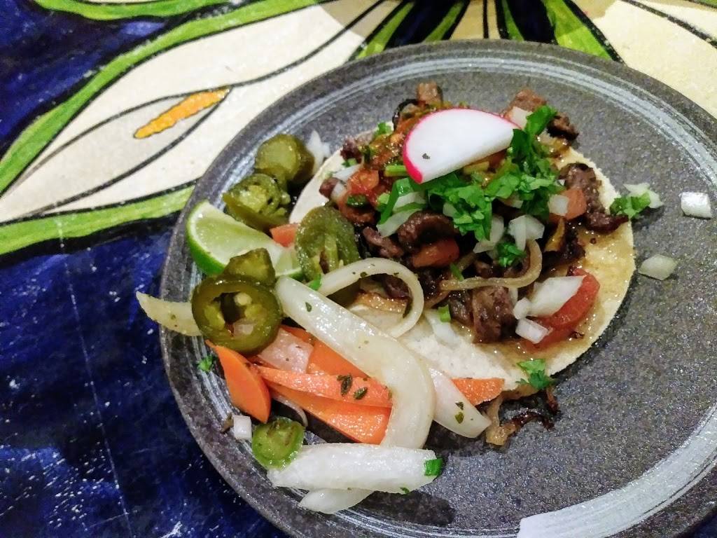 El Metate | restaurant | 2406 Bryant St, San Francisco, CA 94110, USA | 4156417209 OR +1 415-641-7209