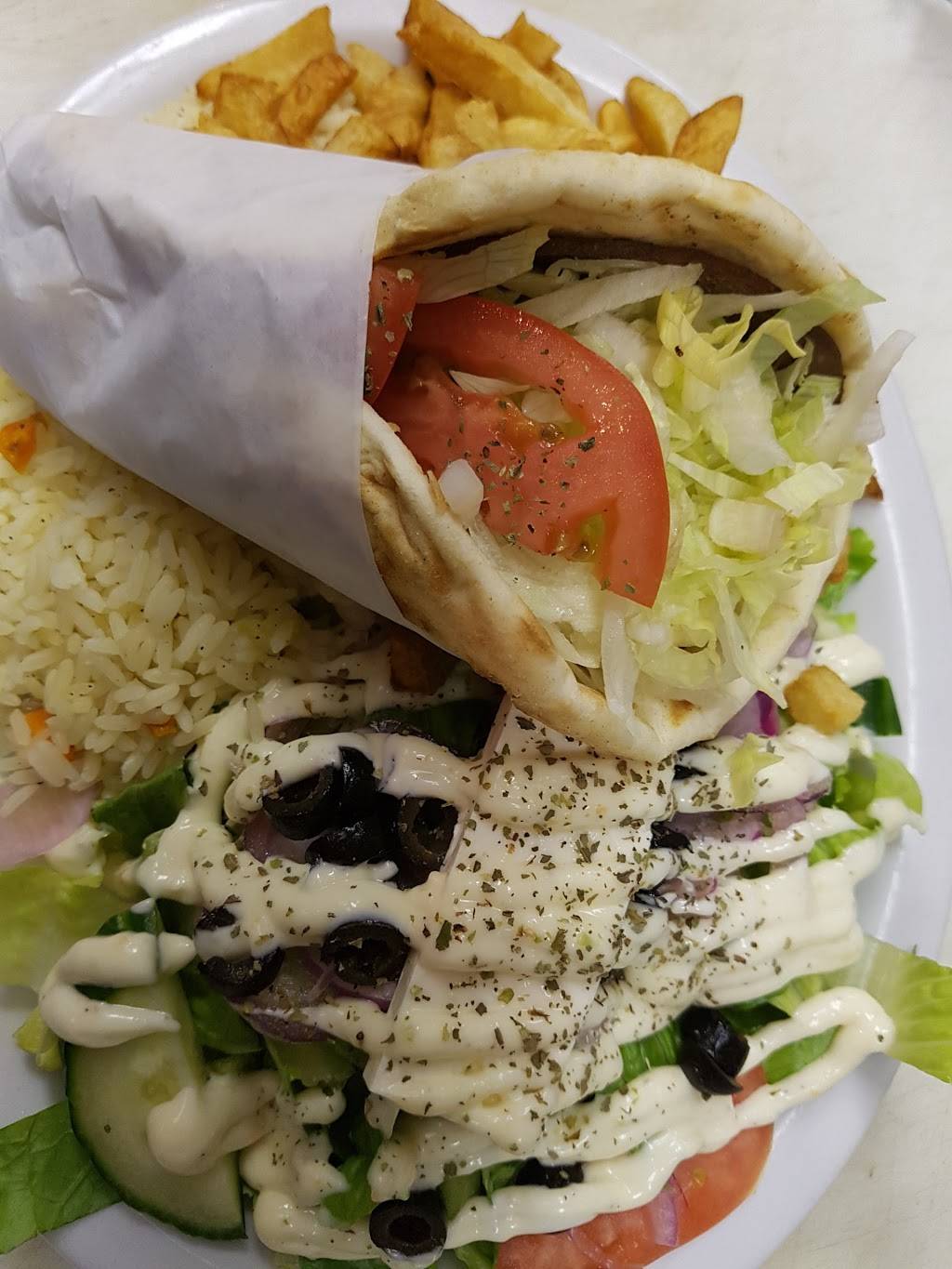 Québec Pizza | restaurant | 1084 Boulevard de la Grande-Allée, Boisbriand, QC J7G 2T4, Canada | 4504199111 OR +1 450-419-9111