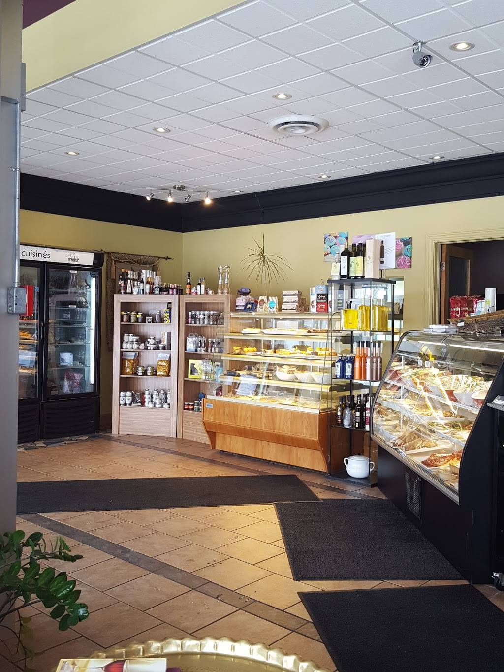 Artoun Traiteur | restaurant | 3 Boulevard Montcalm N, Candiac, QC J5R 3L4, Canada | 4506594844 OR +1 450-659-4844