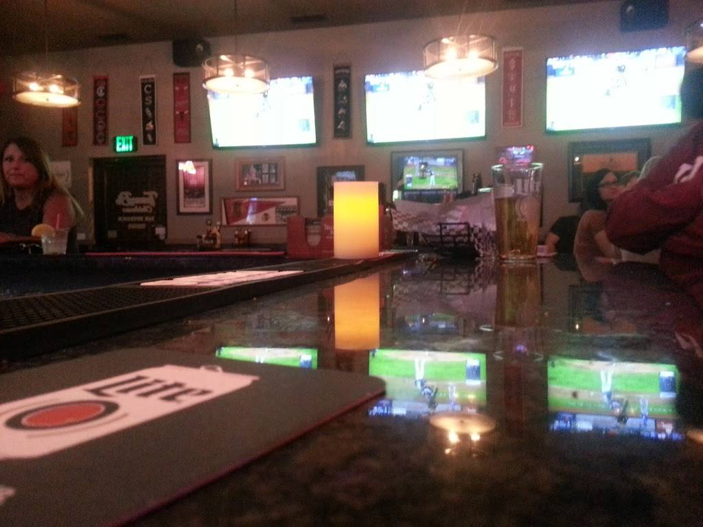 Tommy Bs Clubhouse | restaurant | 210 Aberdeen Dr suite b, Valparaiso, IN 46385, USA | 2192998936 OR +1 219-299-8936