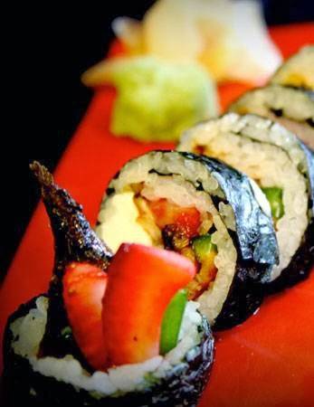 Maki Fresh | restaurant | 2800 Cahaba Village Plaza, Birmingham, AL 35243, USA | 2059703242 OR +1 205-970-3242