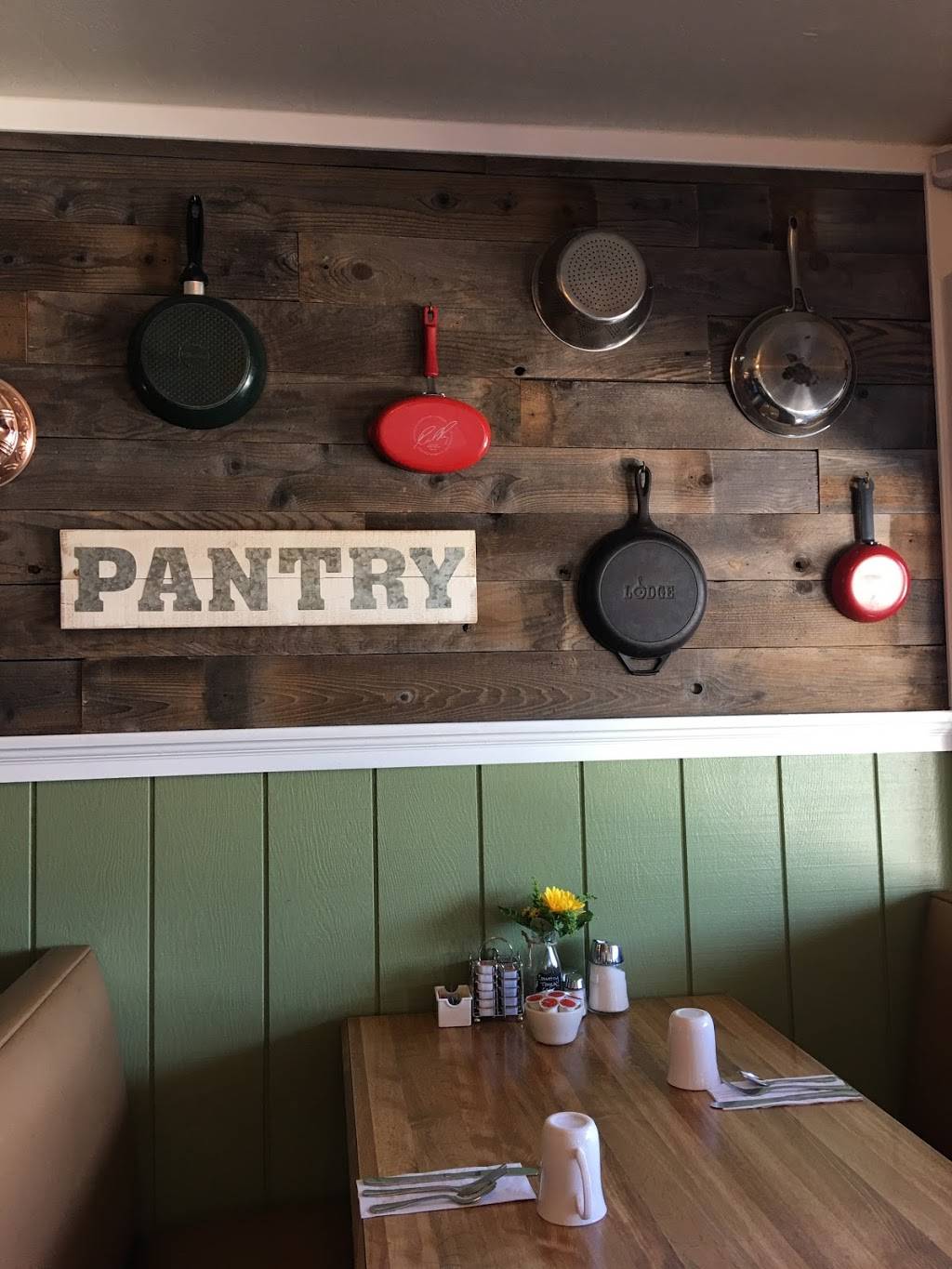 Country Touch Cafe | restaurant | 8135 El Camino Real, Atascadero, CA 93422, USA | 8054619176 OR +1 805-461-9176