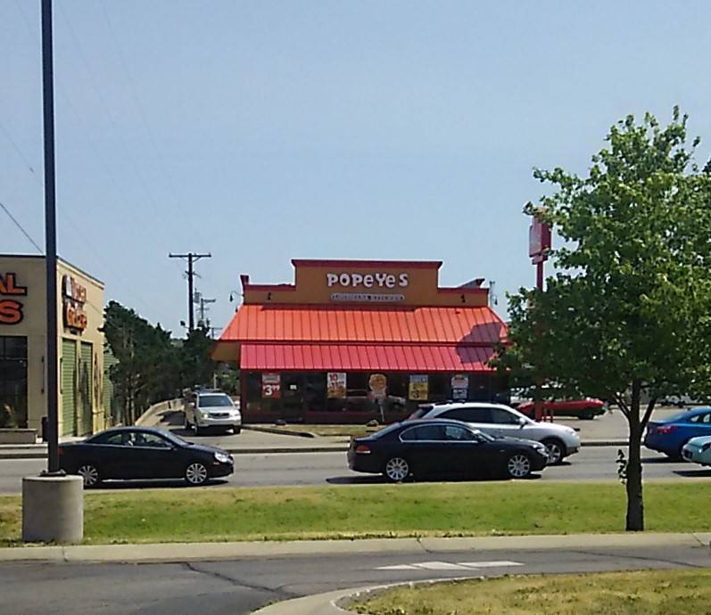 Popeyes Louisiana Kitchen | restaurant | 6821 Johnson Dr, Mission, KS 66202, USA | 9132621661 OR +1 913-262-1661