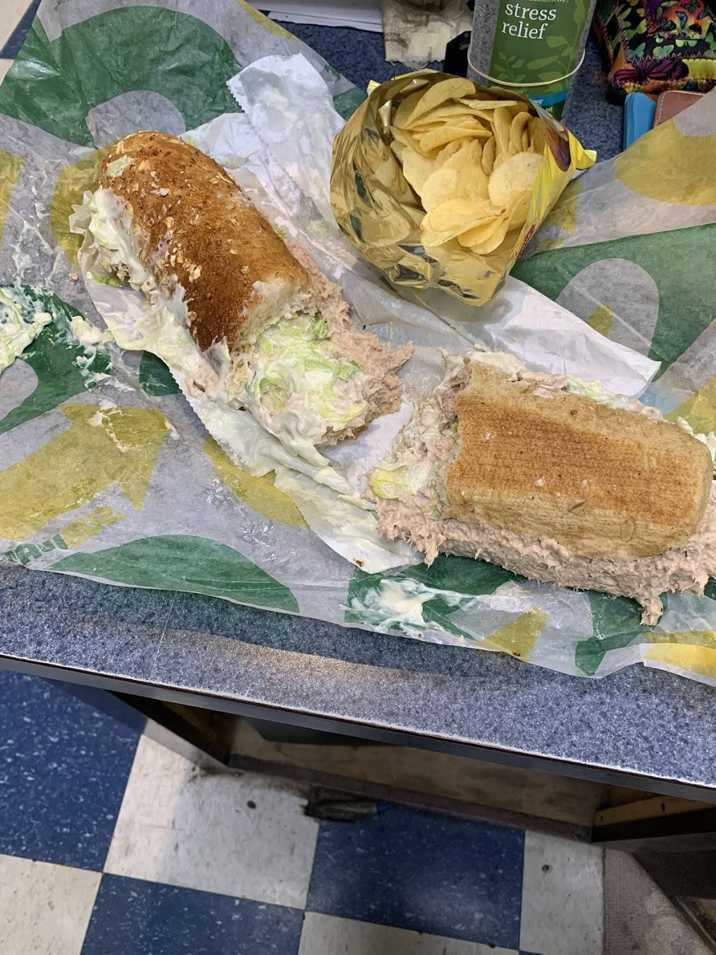 Subway | meal takeaway | 790 Memorial Hwy Suite, Street A, Picayune, MS 39466, USA | 6017499488 OR +1 601-749-9488