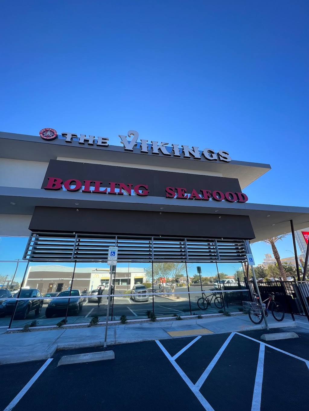 The Vikings Boiling Seafood | restaurant | 9770 S Las Vegas Blvd #100, Las Vegas, NV 89183, USA | 7023291072 OR +1 702-329-1072