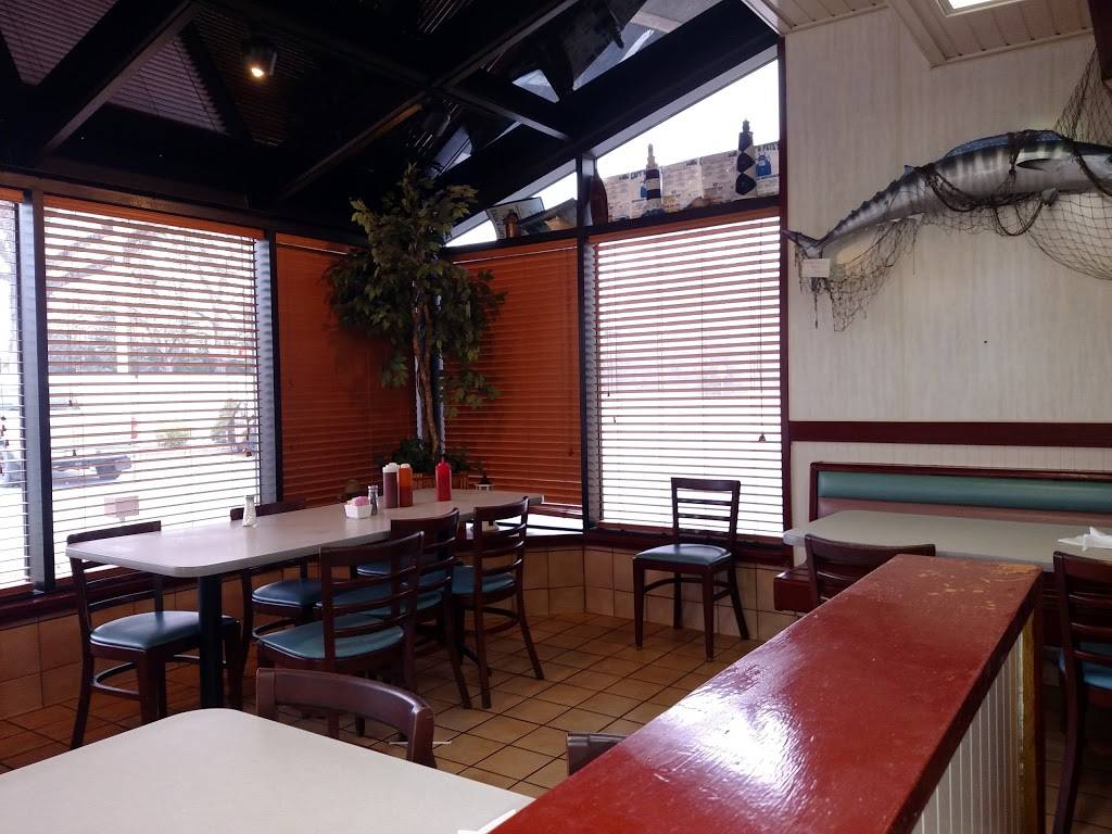 Captn Petes Seafood Restaurant | cafe | 5 Island Ford Rd, Maiden, NC 28650, USA | 8284286080 OR +1 828-428-6080