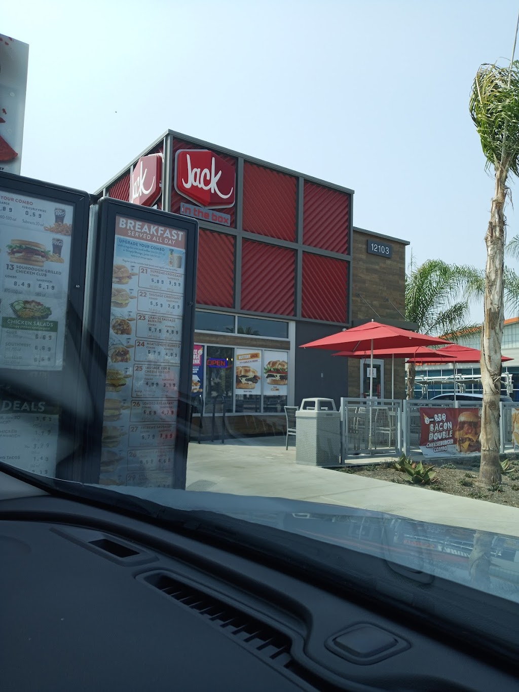 Jack in the Box | restaurant | 12103 Valley View St, Garden Grove, CA 92845, USA | 7143795949 OR +1 714-379-5949