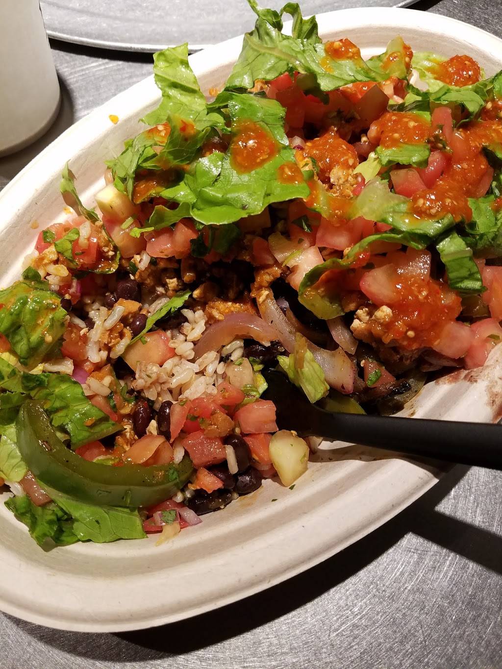 Chipotle Mexican Grill | restaurant | 7002 Gunn Hwy Ste 101, Tampa, FL 33625, USA | 8139254408 OR +1 813-925-4408