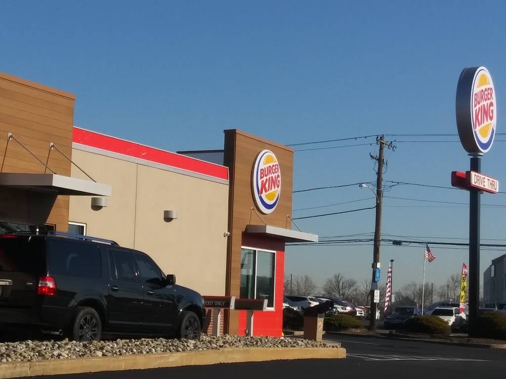 BurgerKing | restaurant | 2550 Welsh Rd, Philadelphia, PA 19152, USA | 2158393934 OR +1 215-839-3934