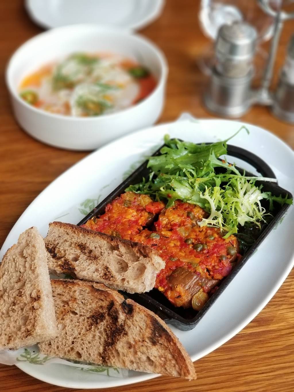 Emmaline | restaurant | 3210 W Dallas St, Houston, TX 77019, USA | 7135233210 OR +1 713-523-3210