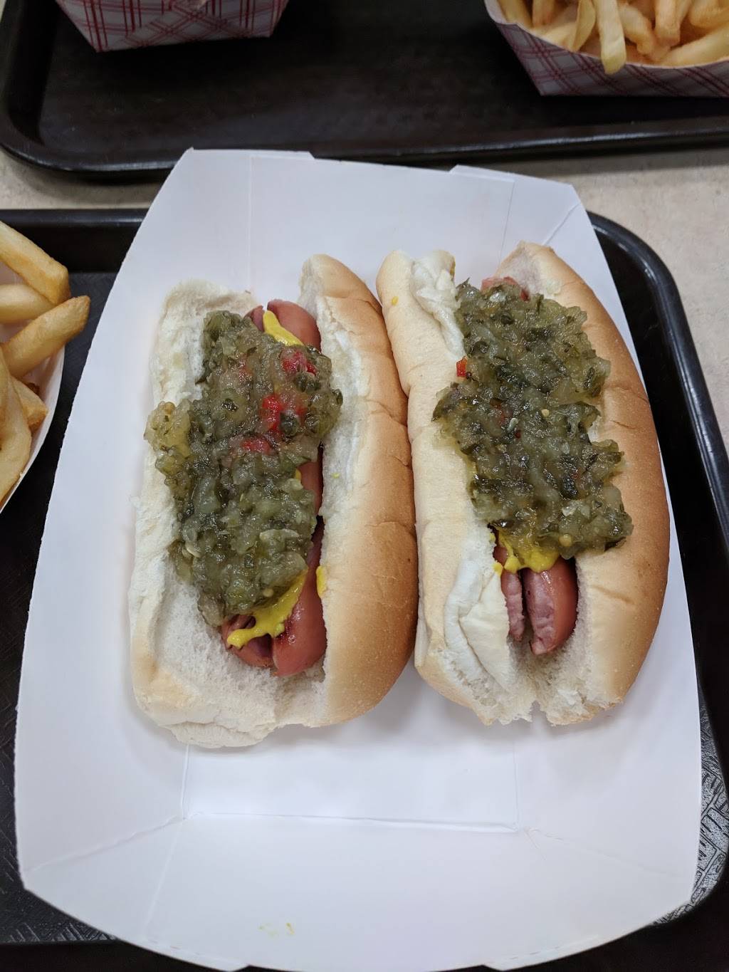 Famous Hot Weiner | restaurant | 2179 York Crossing Dr, York, PA 17408, USA | 7174304949 OR +1 717-430-4949