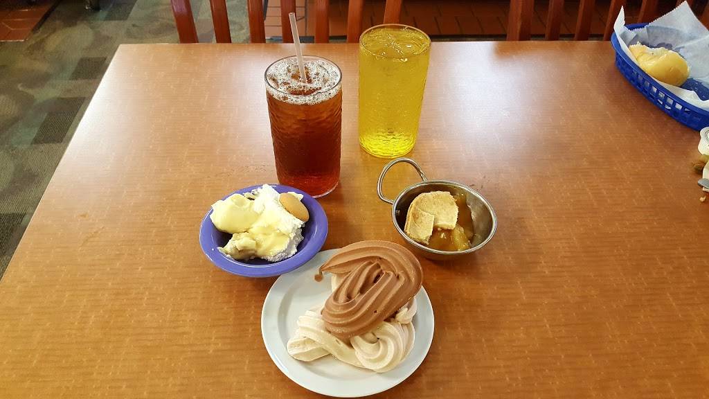 Ryans | restaurant | 1413 N Loop 336 W, Conroe, TX 77304, USA | 9367562442 OR +1 936-756-2442