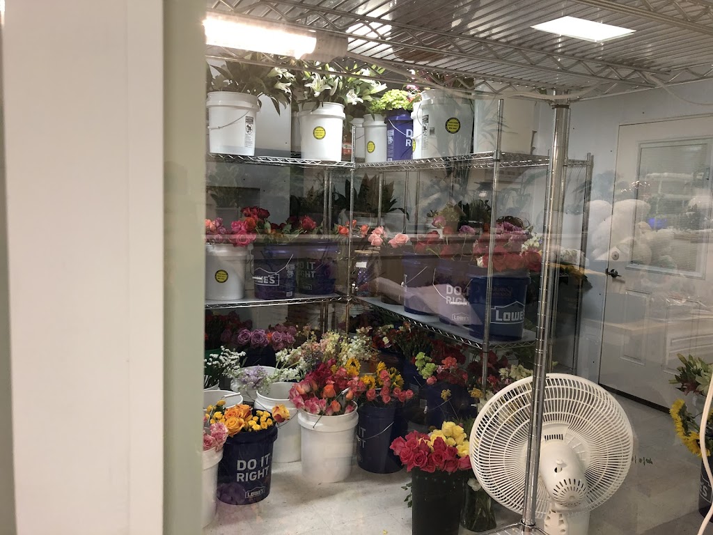 The Flower Pot Galleria & Eatery | restaurant | 4360 S Hwy 27, Somerset, KY 42501, USA | 6064254874 OR +1 606-425-4874