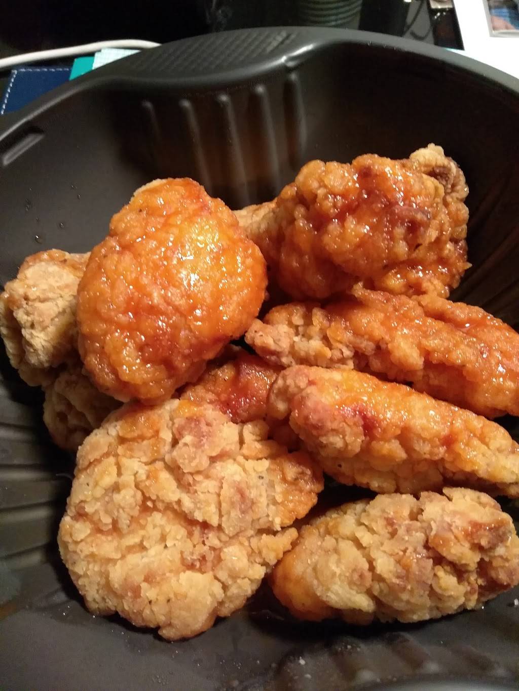 Pizza Hut | restaurant | 701 E Cartwright Rd #109, Mesquite, TX 75149, USA | 9723291122 OR +1 972-329-1122