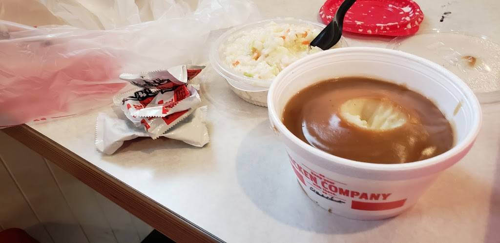 KFC | restaurant | 12721 Michigan Ave, Dearborn, MI 48126, USA | 3135820610 OR +1 313-582-0610