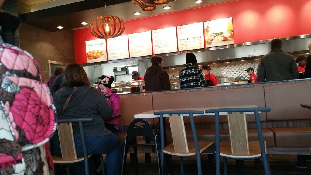 Panda Express | restaurant | 1107 S Mission St, Mt Pleasant, MI 48858, USA | 9897728899 OR +1 989-772-8899