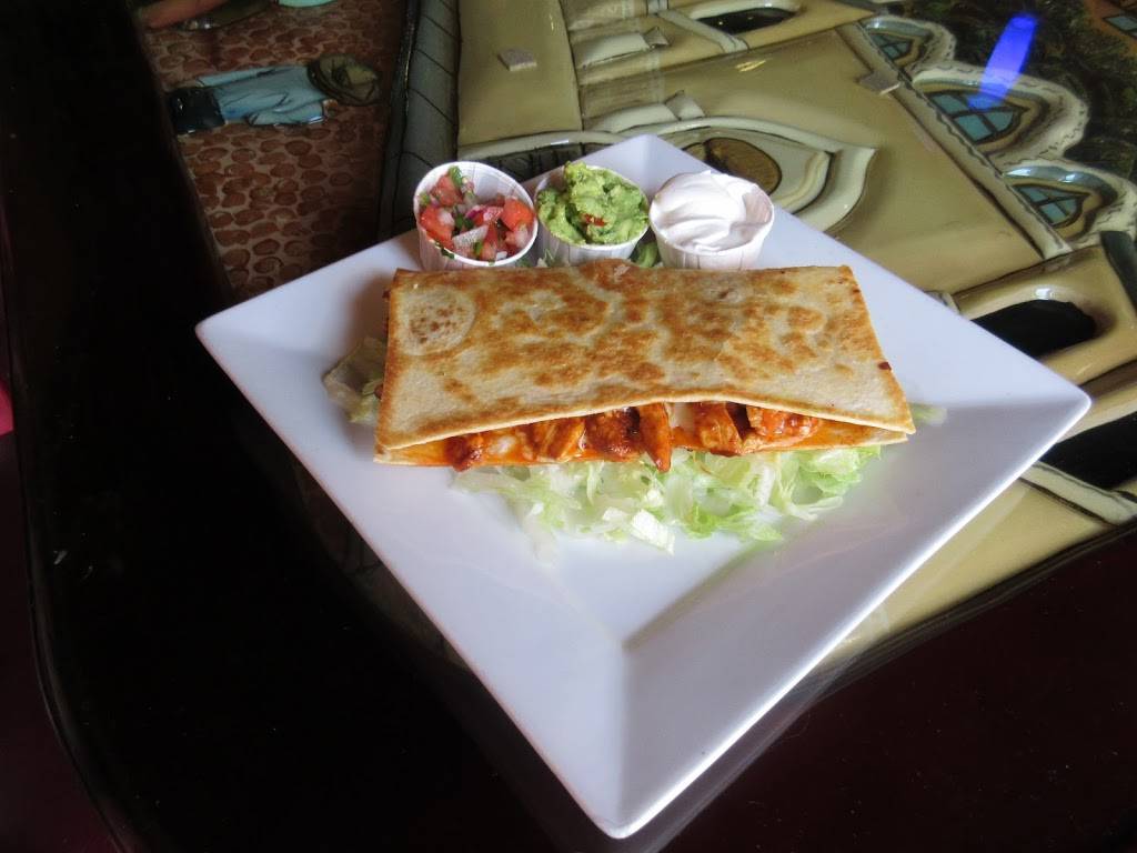 Los Aztecas mexican resturant and cantina | restaurant | 12644 Harper Village Dr Ste A, Battle Creek, MI 49014, USA | 2694410080 OR +1 269-441-0080