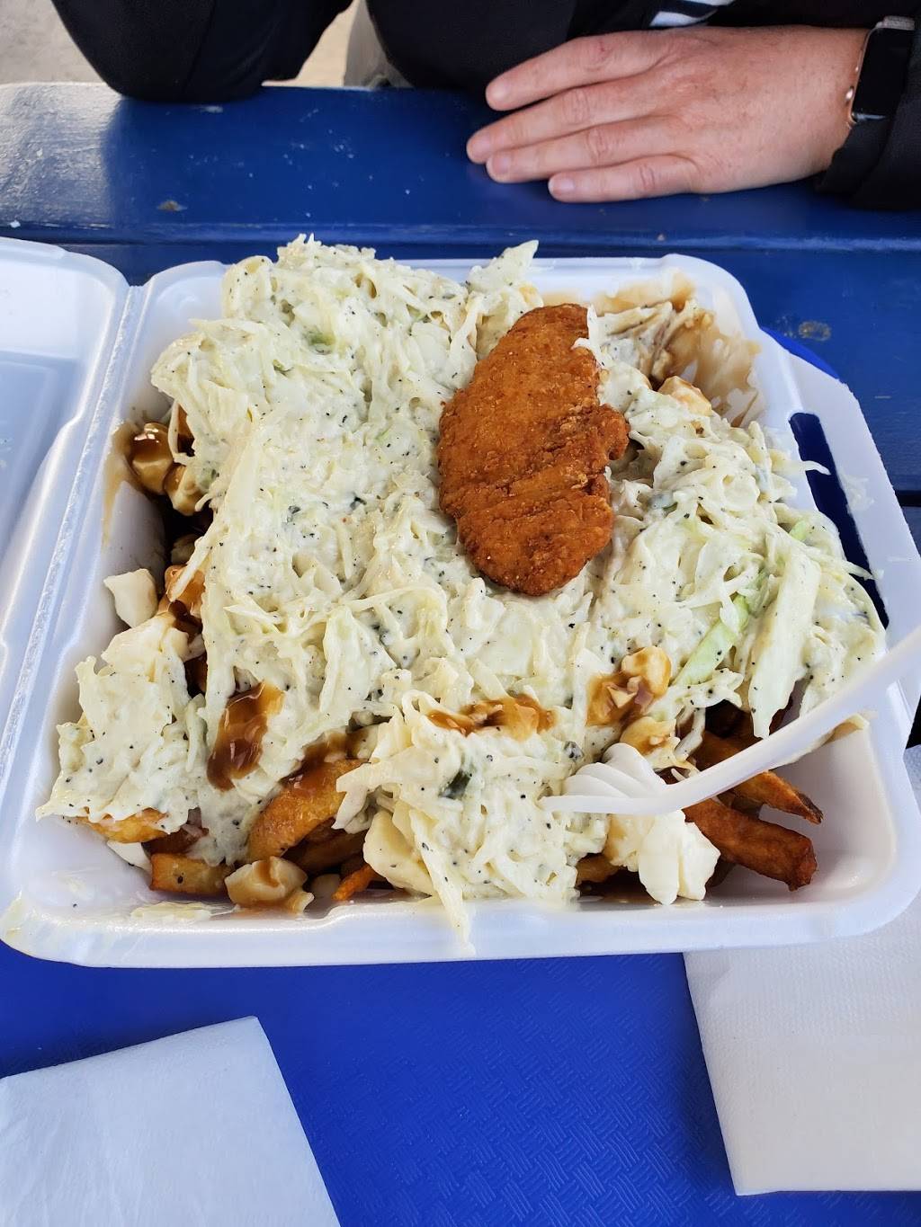 Casse-Croute DAmours | restaurant | 429 Boul St-Pierre, Saint-Raphaël, QC G0R 4C0, Canada | 4182433201 OR +1 418-243-3201