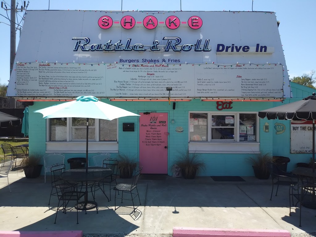 Shake Rattle & Roll Drive-in | restaurant | 101 W 9th St, Alton, IL 62002, USA | 6184339228 OR +1 618-433-9228