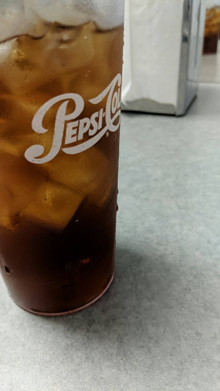 Mullys | restaurant | 695 Lancaster Bypass E, Lancaster, SC 29720, USA | 8032853424 OR +1 803-285-3424