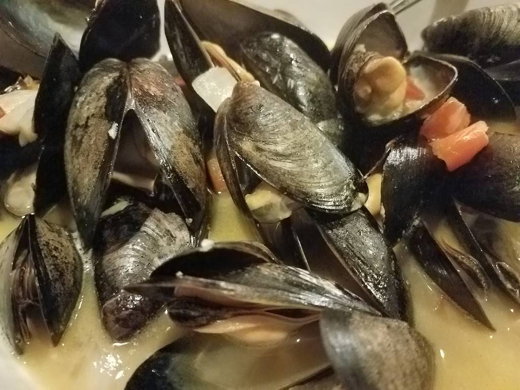 Jonathans The Rub | restaurant | 9061 Gaylord Dr, Houston, TX 77024, USA | 7134658200 OR +1 713-465-8200