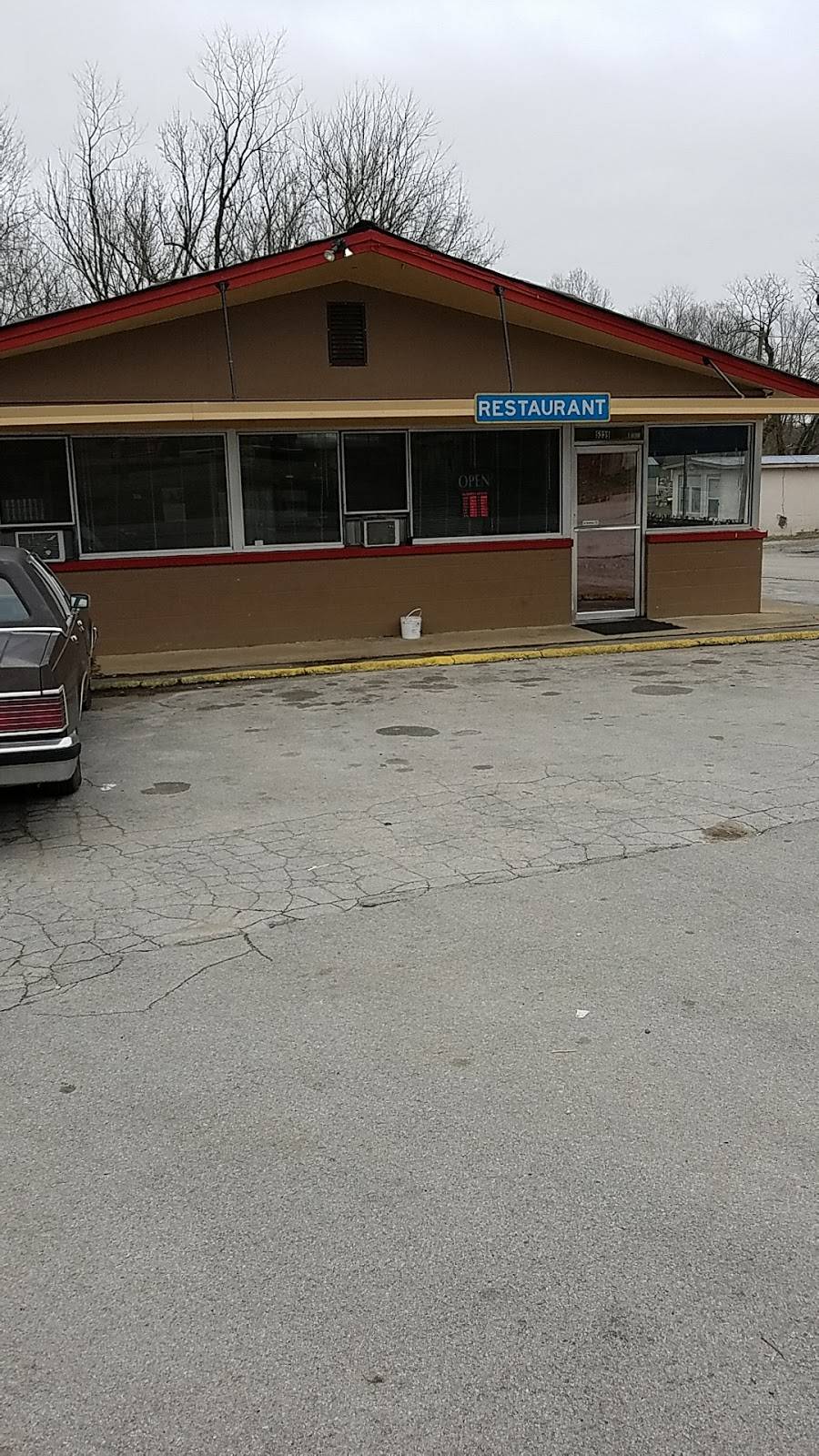 Doyle Cafe | cafe | 5339 McMinnville Hwy, Doyle, TN 38559, USA | 9316575405 OR +1 931-657-5405