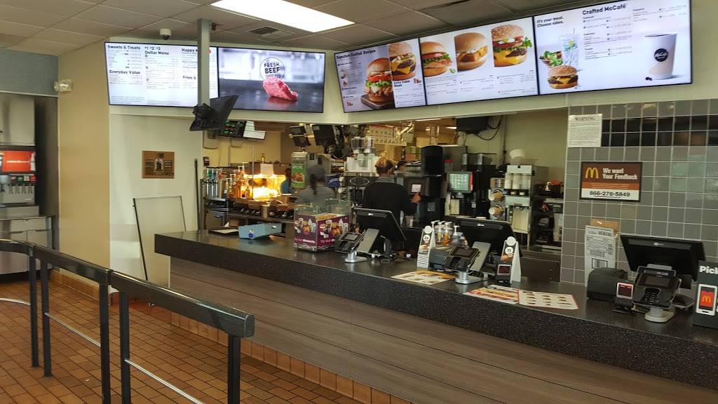 McDonalds | cafe | 810 W Grangeville Blvd, Hanford, CA 93230, USA | 5595841988 OR +1 559-584-1988