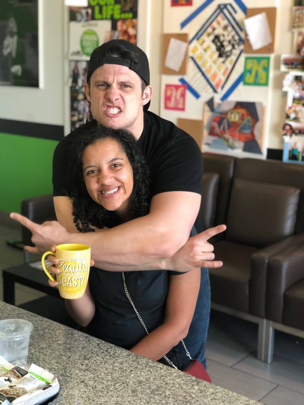 Healthy haven | restaurant | 19640 Sherman Way, Reseda, CA 91335, USA | 8187580308 OR +1 818-758-0308