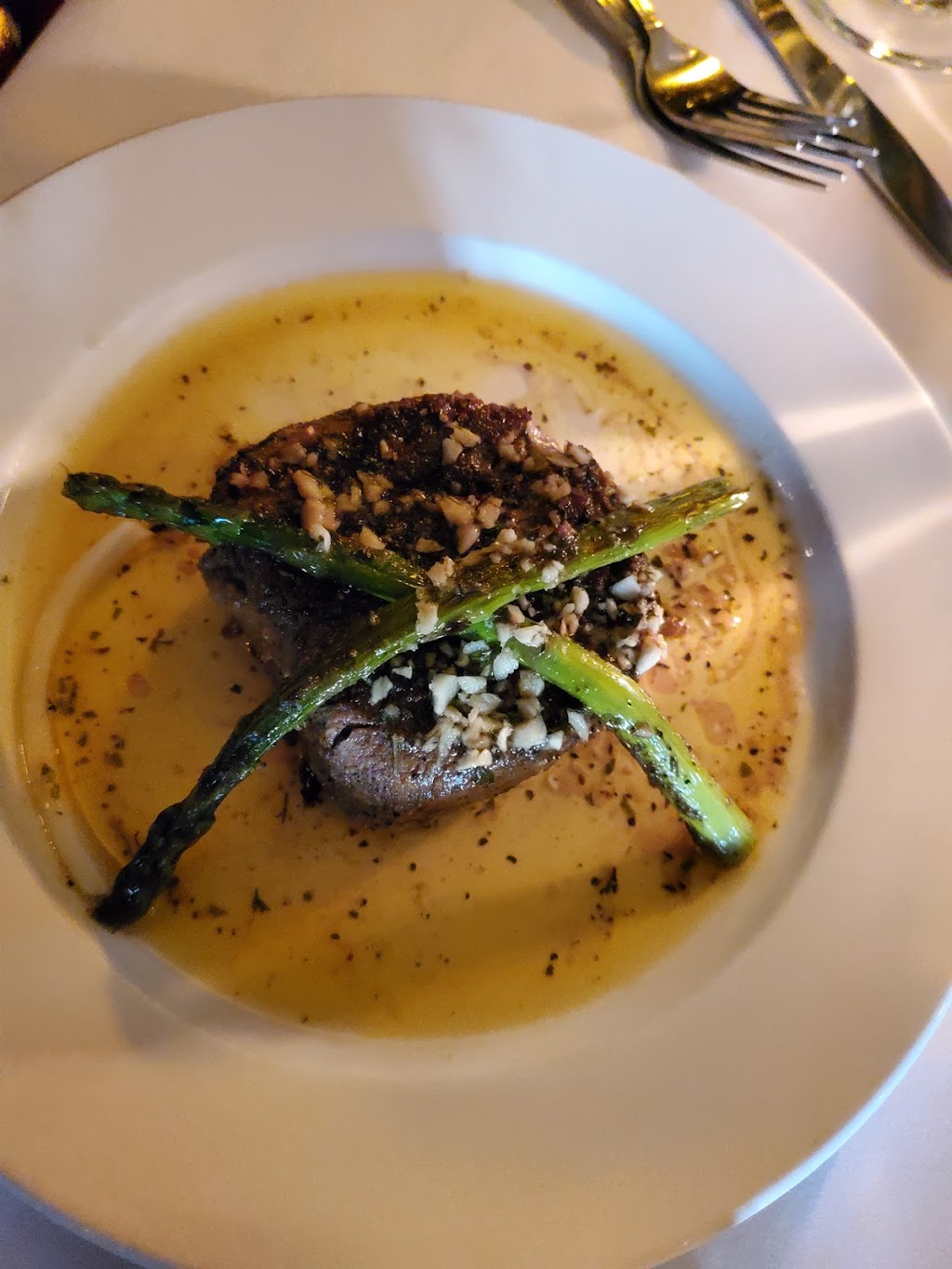 Genusas Italian Restaurant | restaurant | 815 Park Ave, Monroe, LA 71201, USA | 3183873083 OR +1 318-387-3083