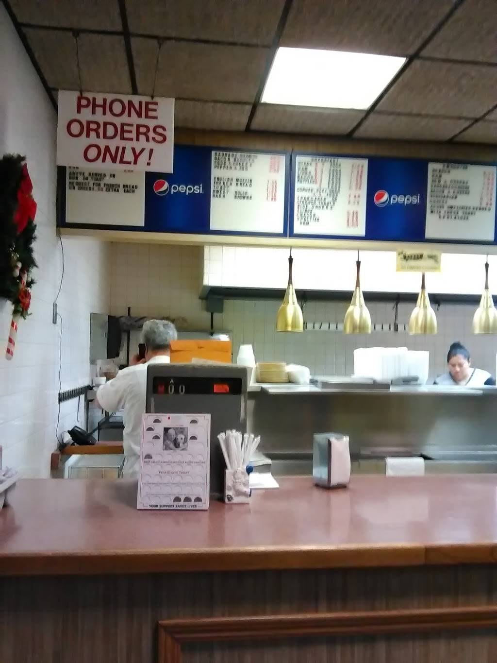 Wolfs | restaurant | 3643 Wolf Rd, Franklin Park, IL 60131, USA | 8474550070 OR +1 847-455-0070