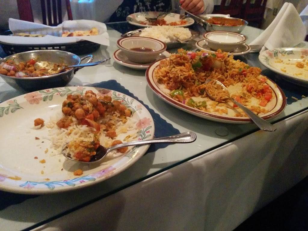 Taj Palace | restaurant | 2331 140th Ave NE, Bellevue, WA 98005, USA | 4256434200 OR +1 425-643-4200