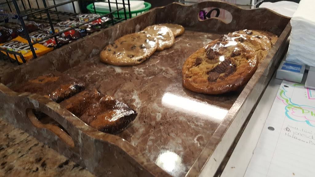 Andrews Deli | meal takeaway | 4190 Belfort Rd # 120, Jacksonville, FL 32216, USA | 9043746024 OR +1 904-374-6024