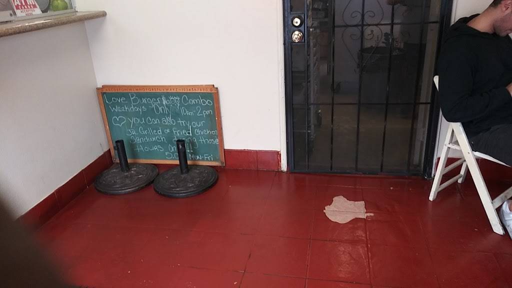 Love Burger | restaurant | 11916 S Figueroa St, Los Angeles, CA 90061, USA | 3236150028 OR +1 323-615-0028